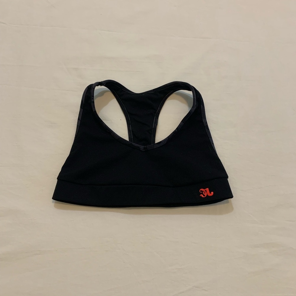 Jo and Jax top